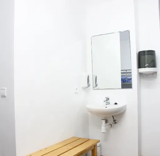 旅馆 & Gym Relise - Juvenil 桑特柳伊斯